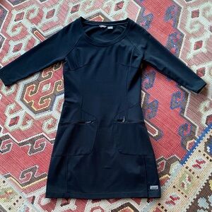 Black Fitted Active Dress, 3/4 sleeves, Zip Pockets